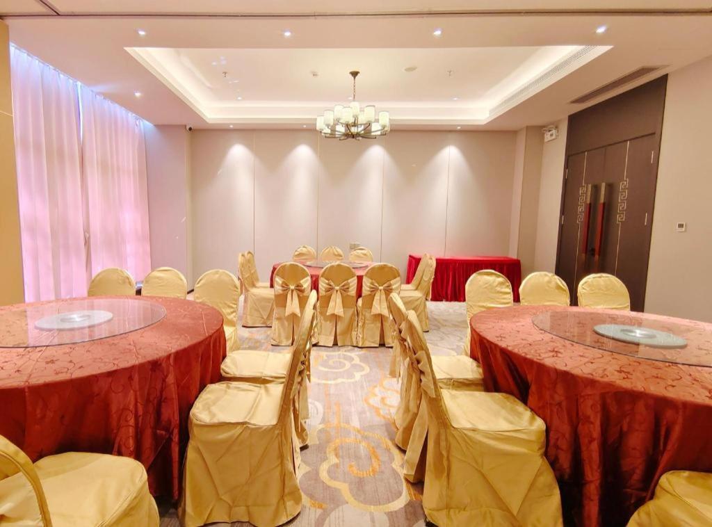 Romanjoy International Hotel Шэньчжэнь Экстерьер фото